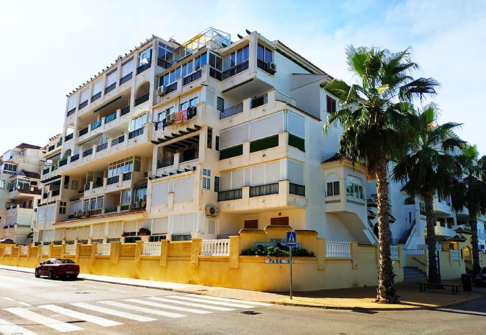 Квартира С Одной Спальней В 300 Метрах От Моря La Mata  Exterior foto